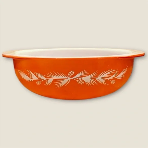 Pyrex 024 Casserole Dish Orange Pine Cones 2 Quart Round Holiday - Picture 3 of 7